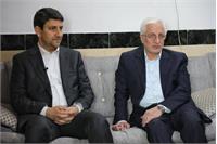 دیدار وزیر ارتباطات با خانواده شهید امیر بهادر مایوان